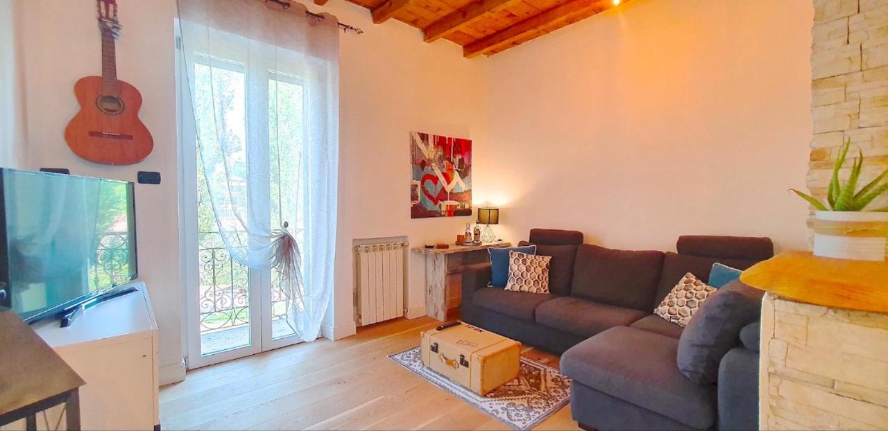 Casa Valle Parco Lambro Albiate Eksteriør billede