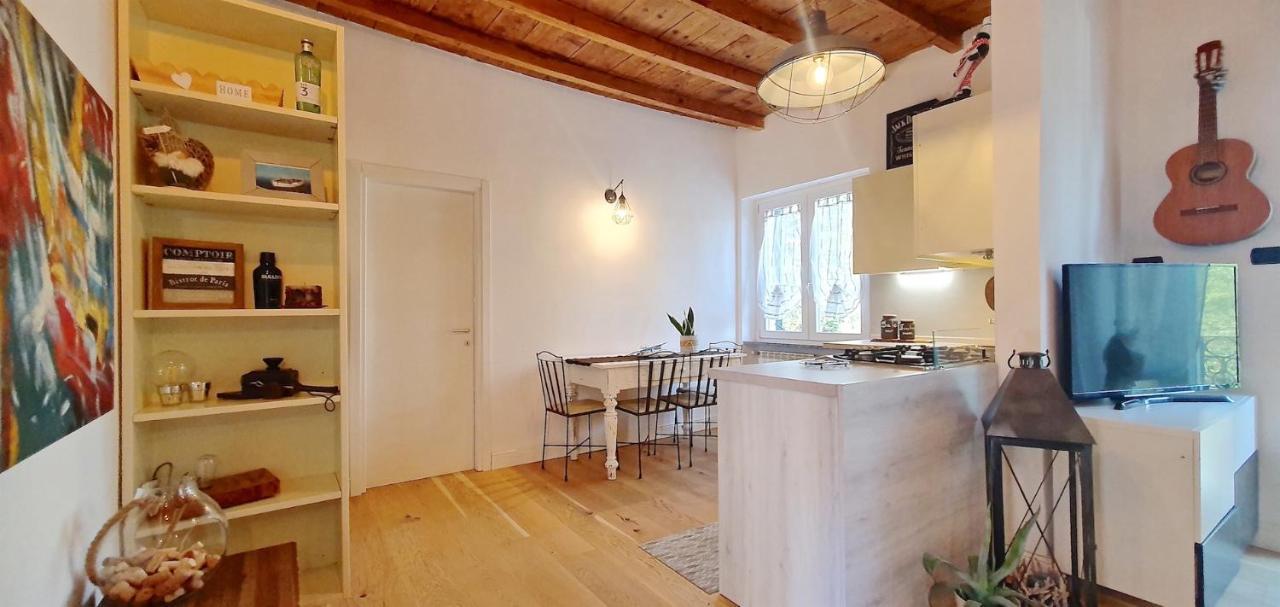 Casa Valle Parco Lambro Albiate Eksteriør billede